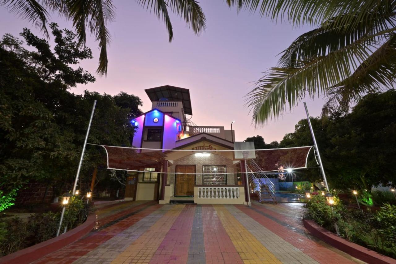 Mauli Villa ネラル エクステリア 写真